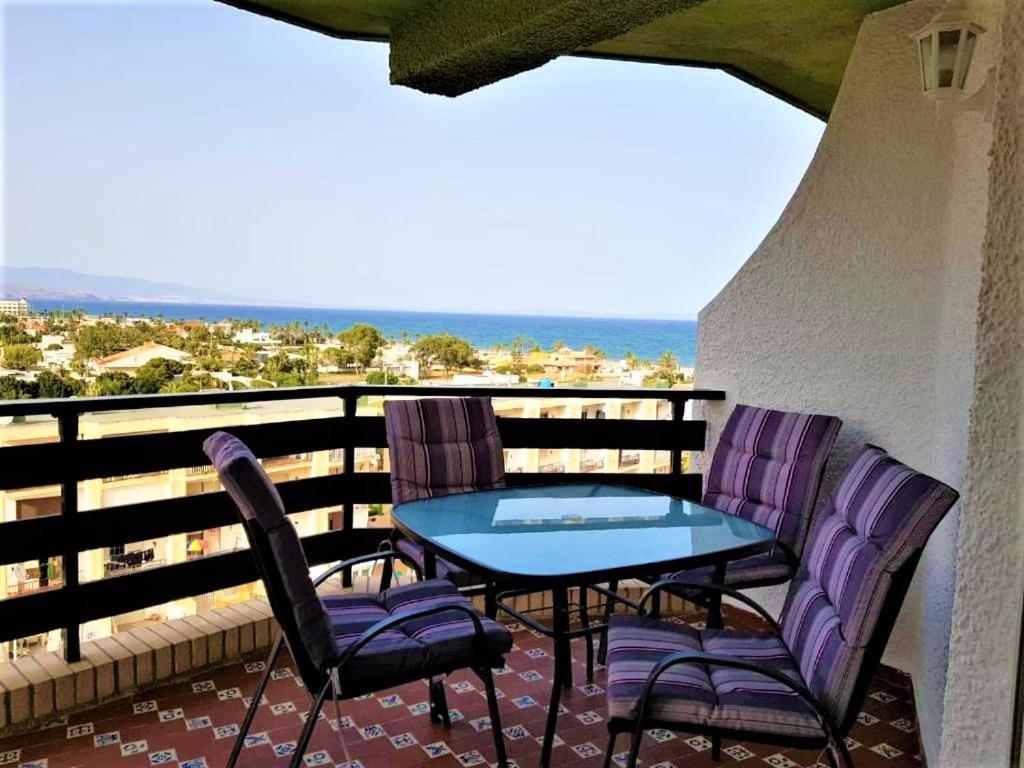 Apartamento Roquetas De Mar Urbanizacion, 2 Dormitorios, Gran Terraza Con Vista Al Mar, Wi-Fi, Parking Y Piscina المظهر الخارجي الصورة